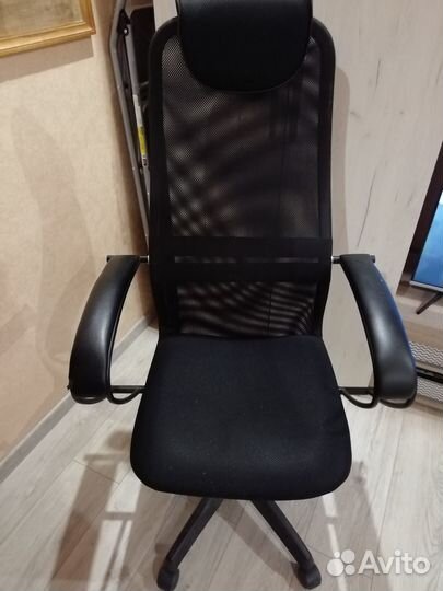 Компьютерное кресло