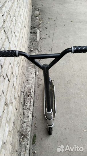 Трюковой самокат Tech Team TT Duke 303