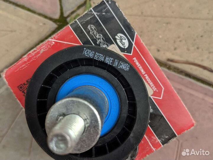 Натяжной ролик