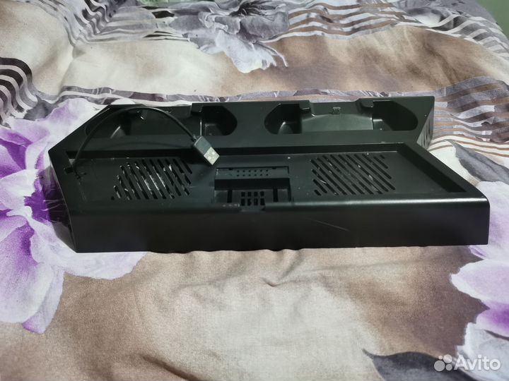 Вертикальная подставка с охлаждением на ps4