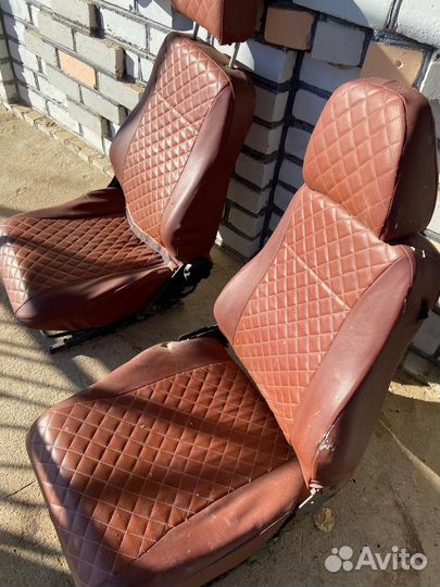 Передние сидения на ниву