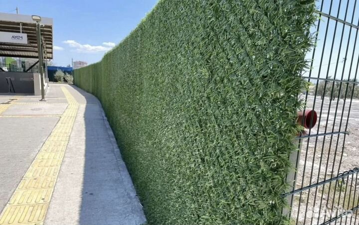 Забор из искусственной травы / зеленый забор
