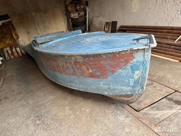 Лодка Казанка М