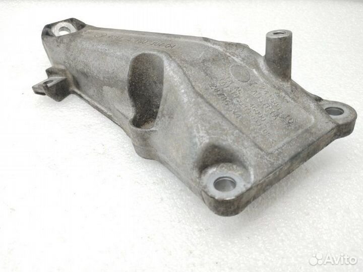 Кронштейн двигателя левый Bmw 1-Series E87 1.6I