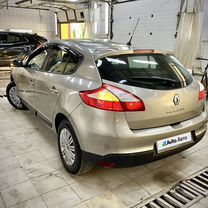 Renault Megane 1.6 CVT, 2013, 266 000 км, с пробегом, цена 595 000 руб.