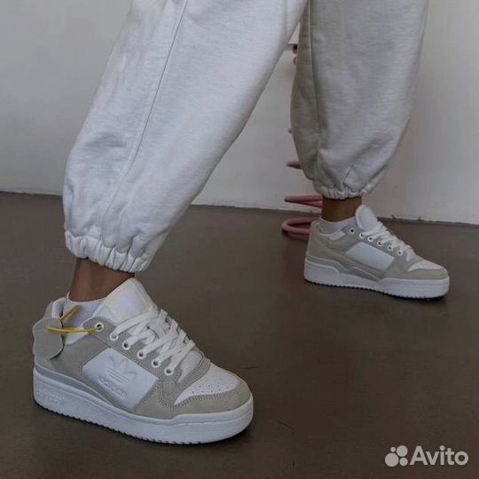 Кроссовки женские 36 размер