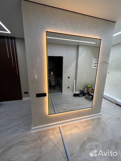 Зеркало с подсветкой для ванной и для коридора