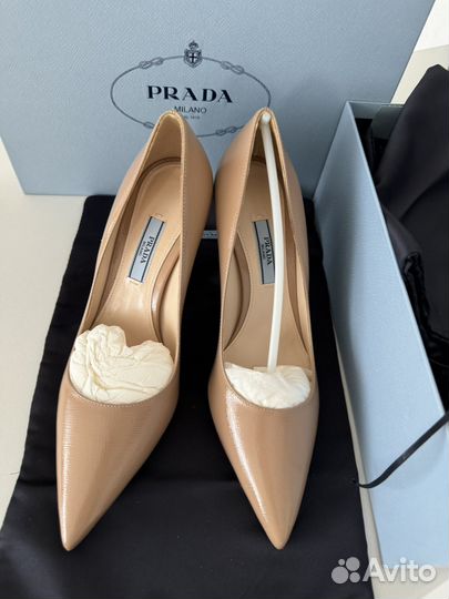 Лодочки Prada