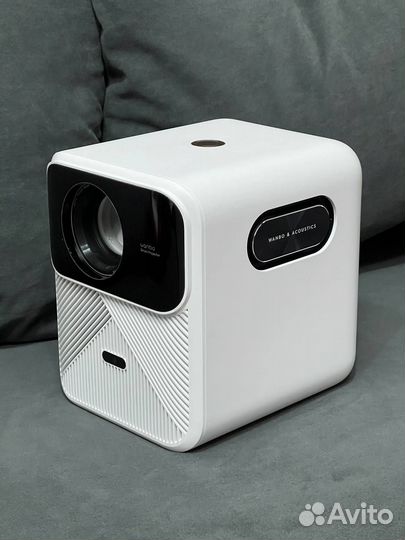 Проектор Wanbo Mozart 1 (WPB81) 2Гб+32Гб, белый