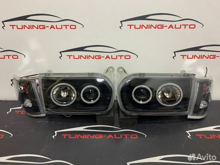 Фары на Terrano R50 темные линзы