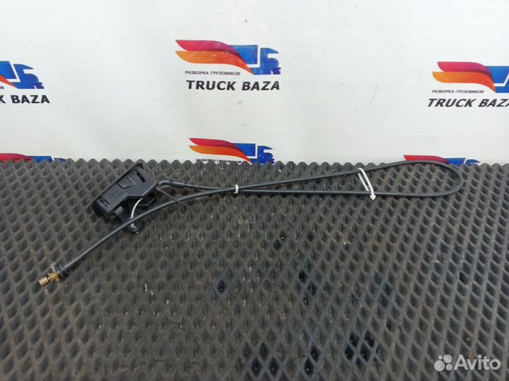 Кнопка открывания вещевого ящика Renault T