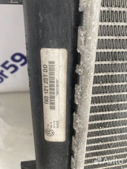 Радиатор двс Skoda Octavia A5 2008-2013