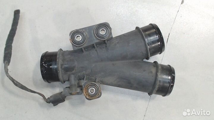 Патрубок интеркулера Volkswagen Phaeton, 2009