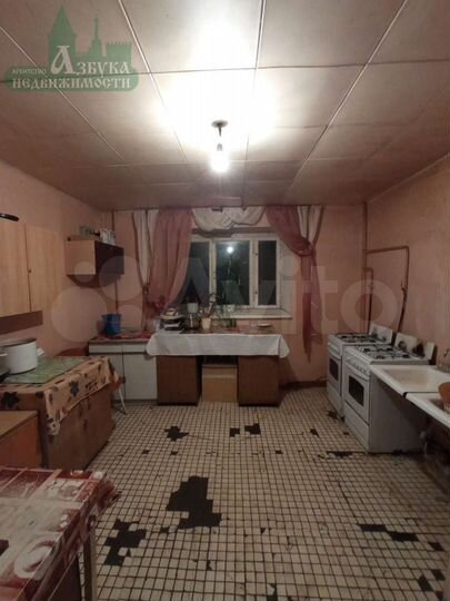 Комната 12 м² в 5-к., 6/9 эт.