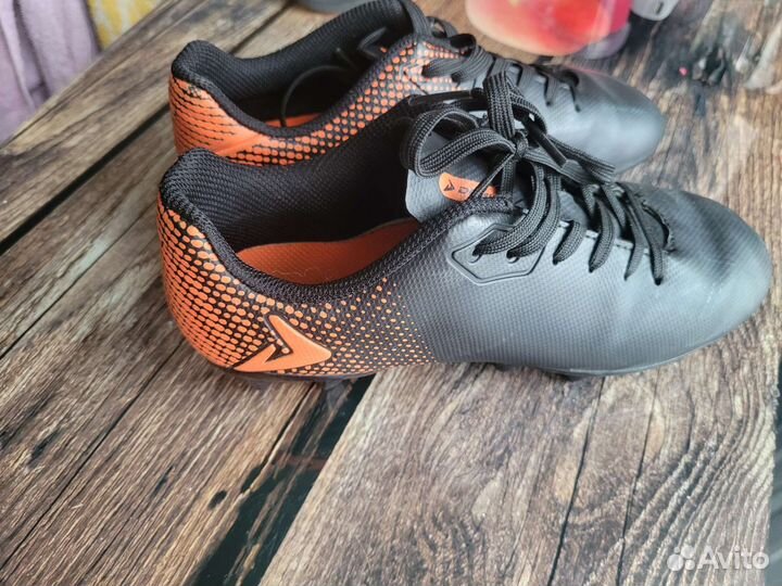 Продам бутсы