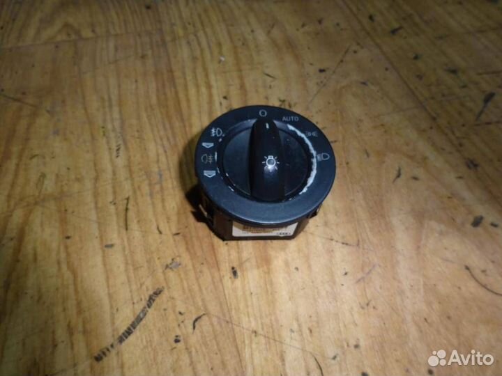 Переключатель света фар Audi A6 C6,4F 2004-2011