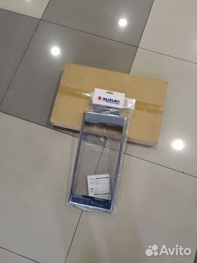 Накладка решетки радиатора 99000-99013-K74