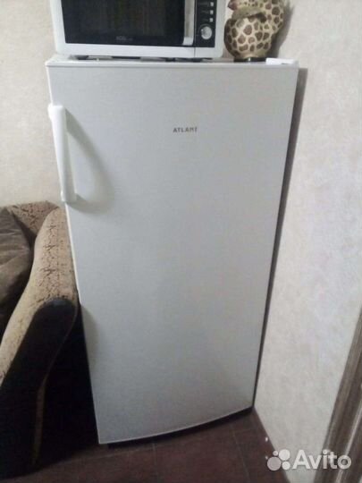 Продам морозильную камеру