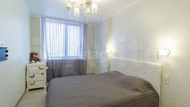 2-к. квартира, 52 м², 3/25 эт.