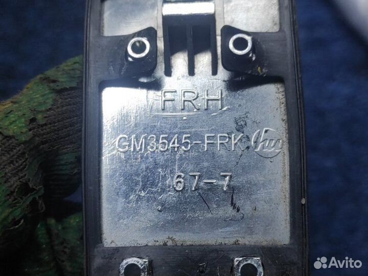 Ручка двери передняя правая Cadillac Escalade 3