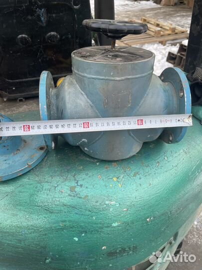 Клапан вакуумный с ручным приводом Ду100