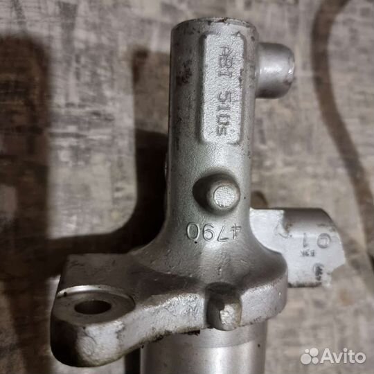 Главный тормозной цилиндр BMW X5 E70 3.0D