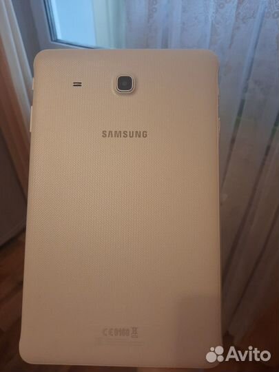 Планшет samsung galaxy tab е