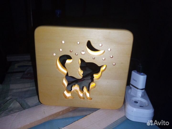Ночник кошечка из дерева