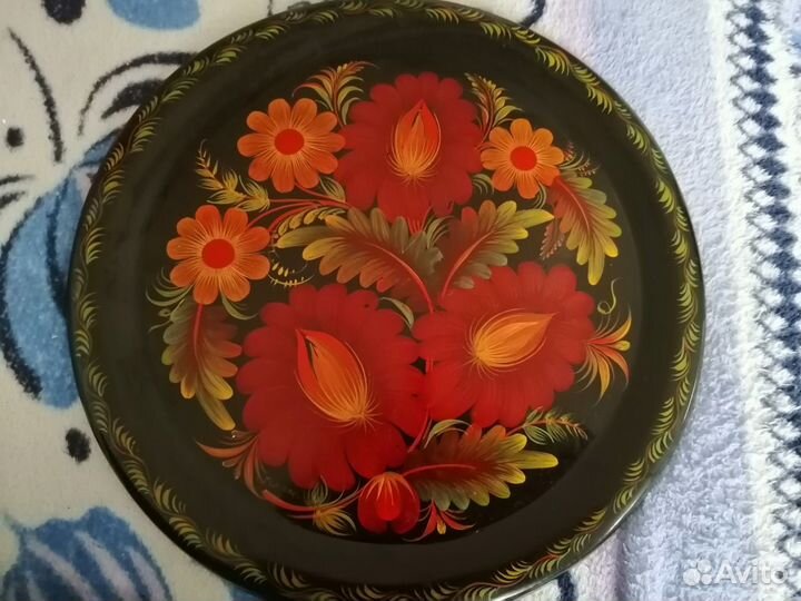 Декоративная тарелка Петриковская роспись