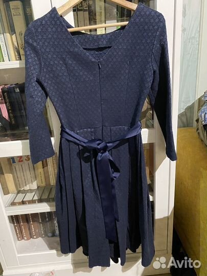 Платье женское темно-синее 42 (xs)