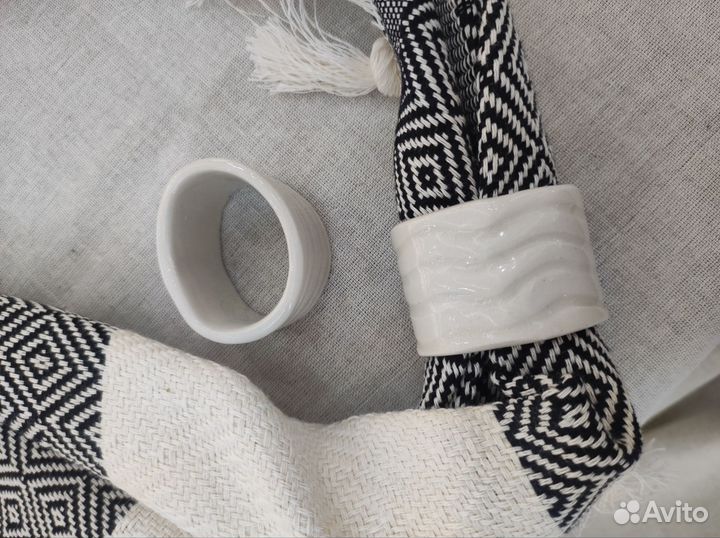 Керамические кольца для салфетки, сервировки