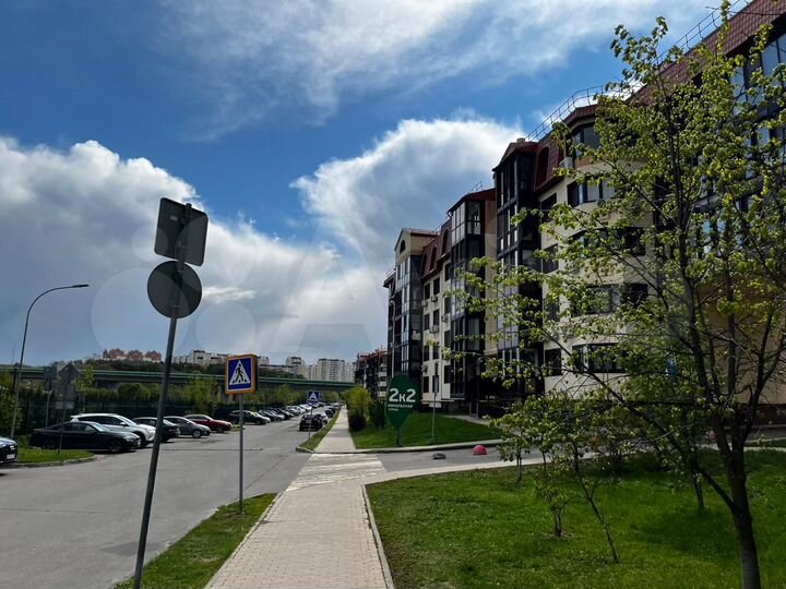 3-к. квартира, 86 м², 1/5 эт.