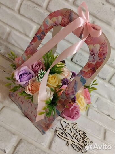 Подарок-цветы-букет из мыльных роз к 1 сентября