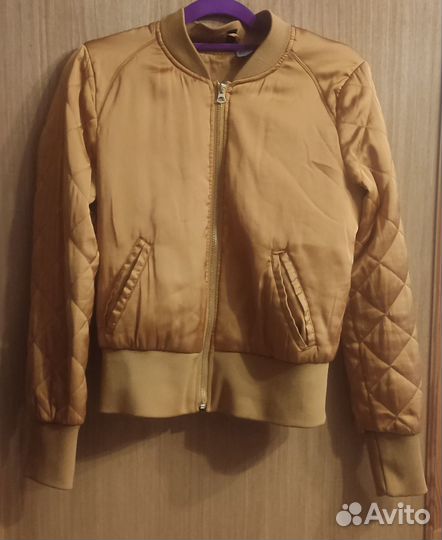 Бомбер куртка женская 42