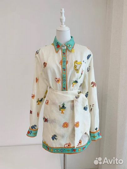 Костюм Alemais