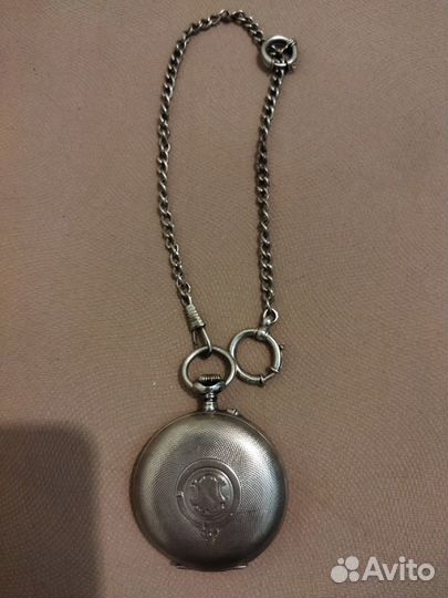 Серебряные часы