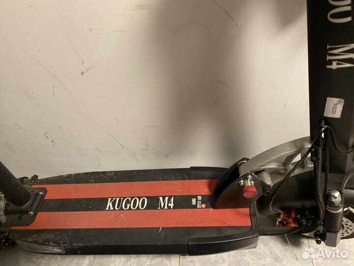 Электросамокат kugoo m4