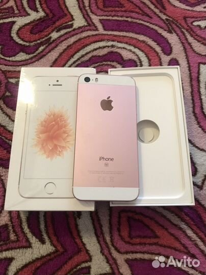 Телефон iPhone 5sе