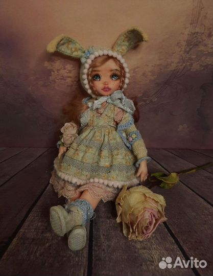 Кукла интерьерная