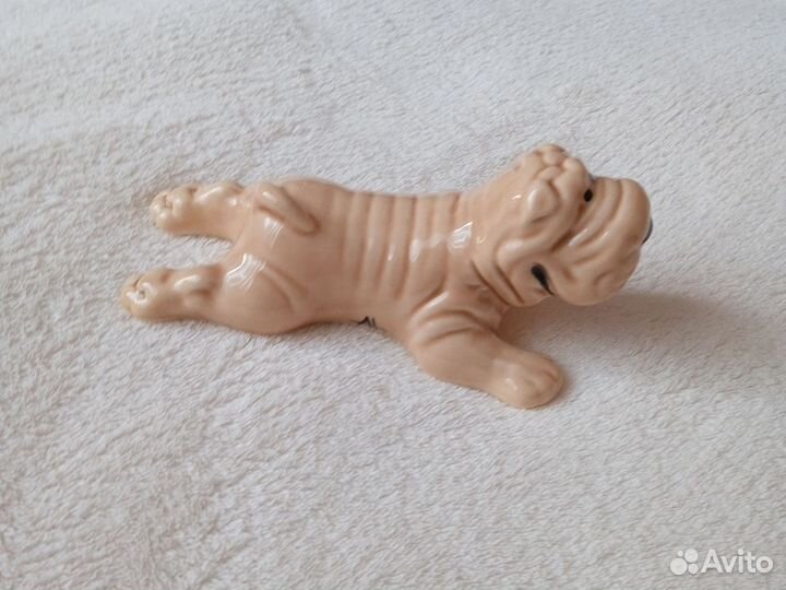 Собака шарпей керамика