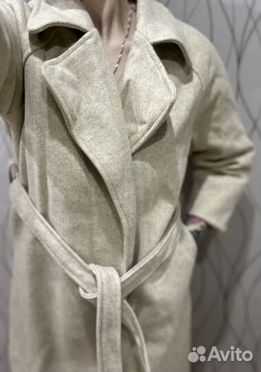 Пальто женское 42 44 бежевое