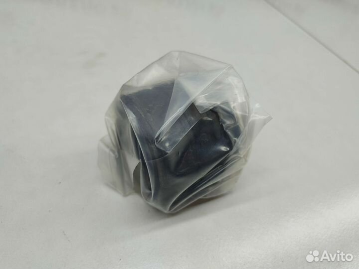 Сайлентблок рычага Suzuki Swift MA 1997 г.в