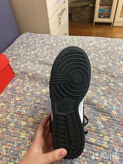 Кроссовки nike женские