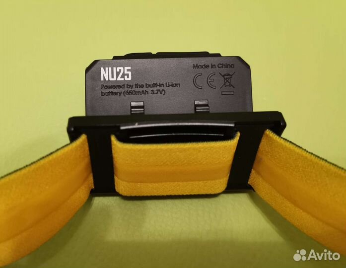 Налобный фонарь Nitecore NU25 (400люмен)