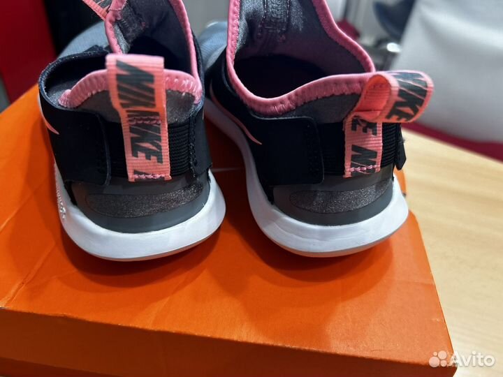 Кроссовки Nike Flex Runner р.33