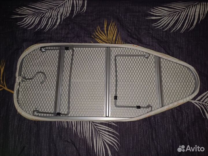 Настольная гладильная доска