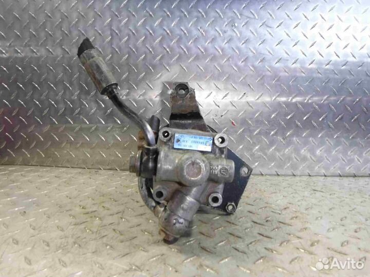 Насос гидроусилителя Audi 100 (C4) 1991-1994
