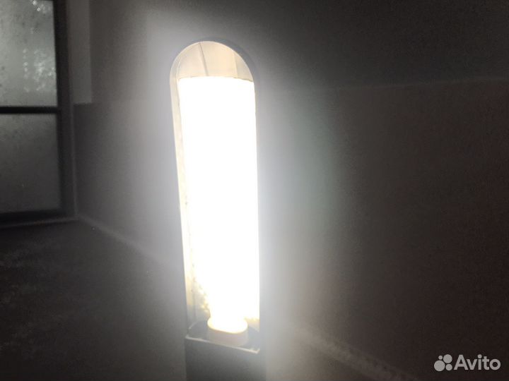 Лампа настольная