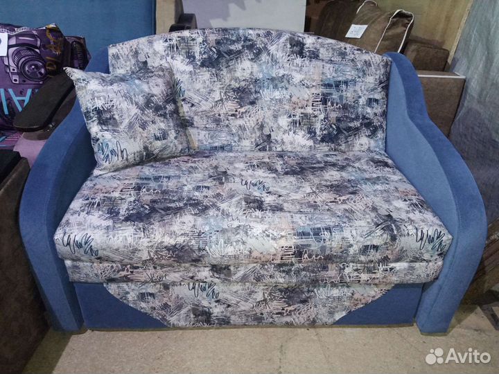 Мини диван раскладной 130 новый