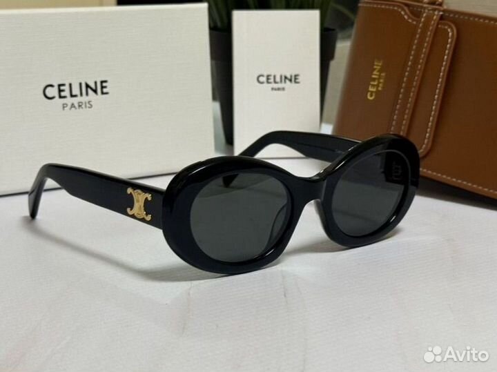 Солнцезащитные очки celine CL40194U 01A